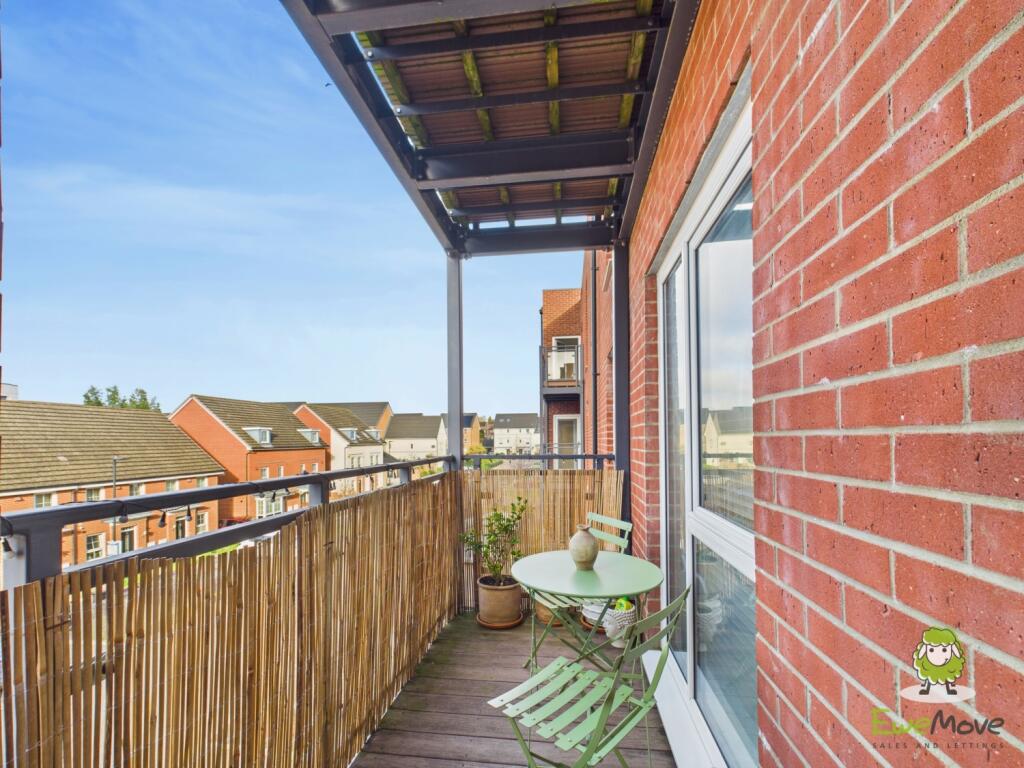 EweMove Estate Agents Basingstoke - Leander Court 