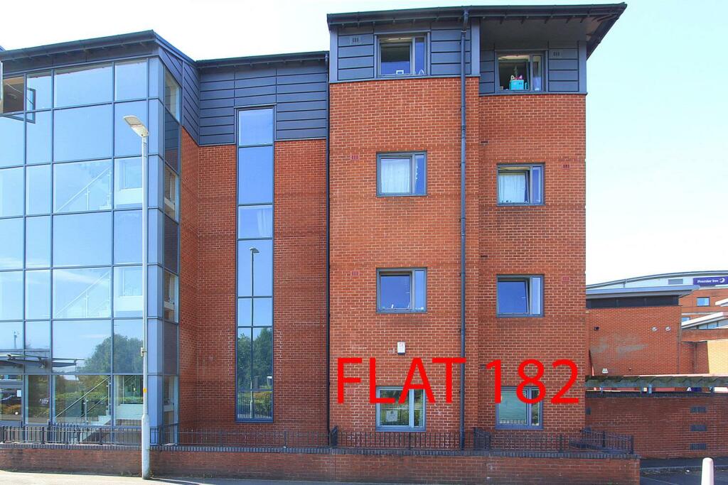 Front elevation (Text)