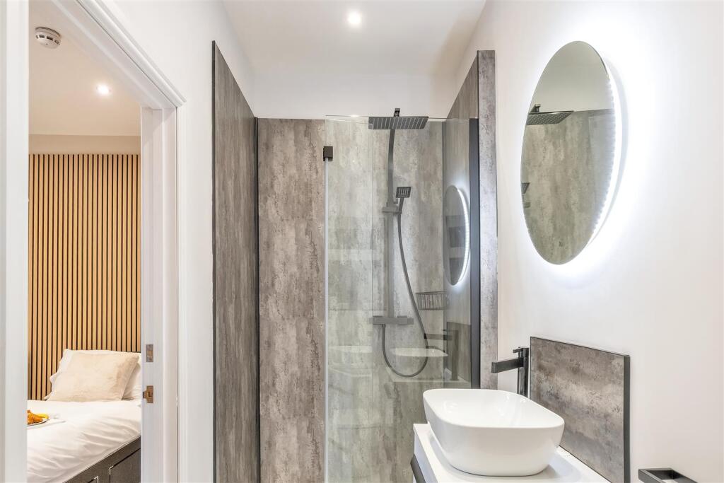 Apt 1, 6 Mapperley Park Drive Mapperley NG3 5BX