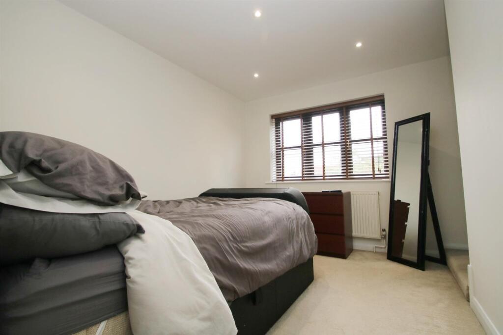 Bedroom_Bright.jpg