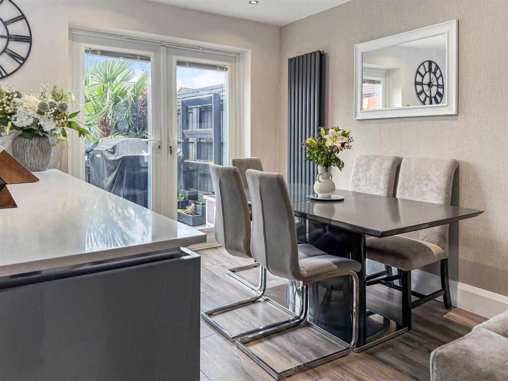 Open Plan Kitchen Dining Room