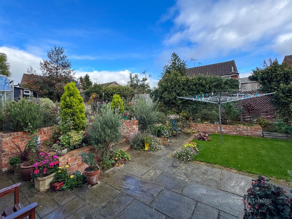 22 Beauly Ct Kettering-4.jpg