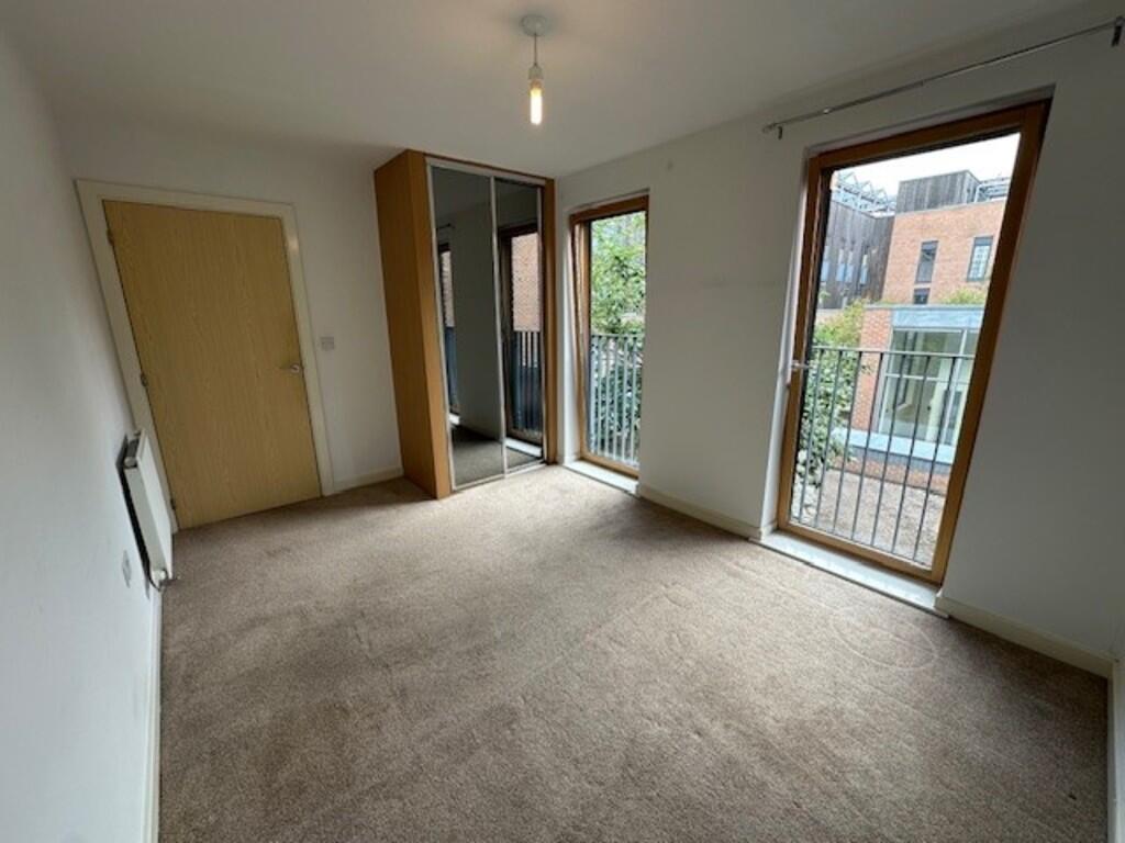 105 Albion Bedroo...