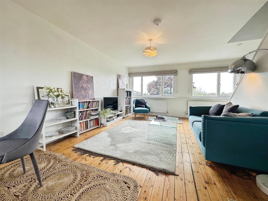 e467548b--40B7-8C09-1BA016A9A3DB-62047-0000313DC78