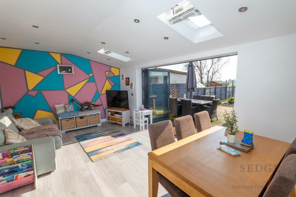 269 bourne road -16.jpg