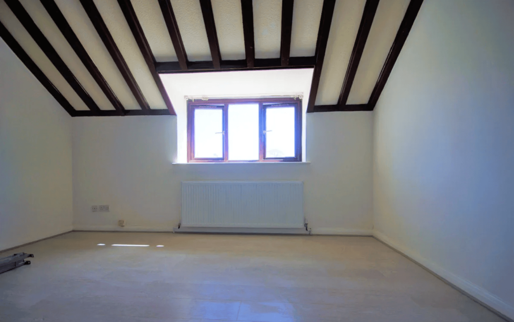 Spacious 1-Bedroom House in South Harrow (HA2)