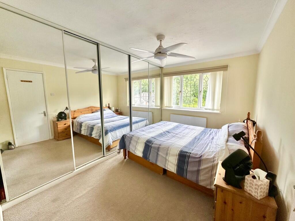 IMG-20250722-WA00...