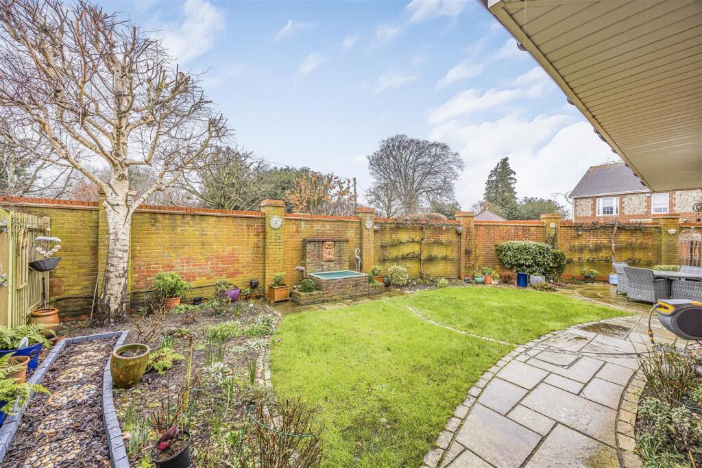 2 Clarendon Close, Denmead-PorticoMarketing-Nexa-5