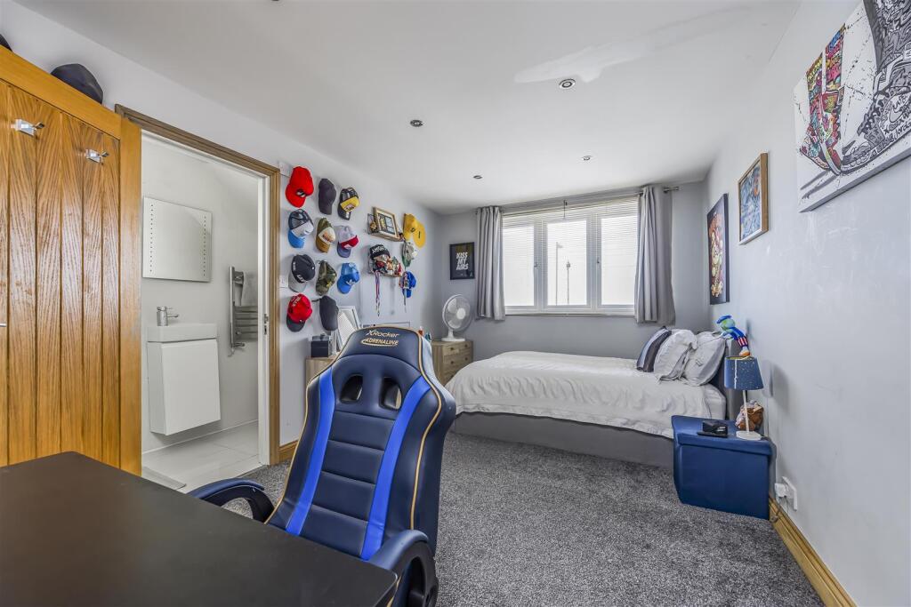 2A Lovedean Lane, Cowplain-PorticoMarketing-SoldBy