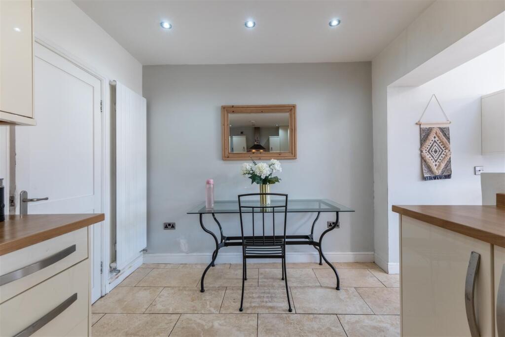 27 Penrhyn Road-005.jpg