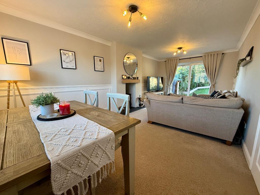 Elegant sitting room, doors to garden