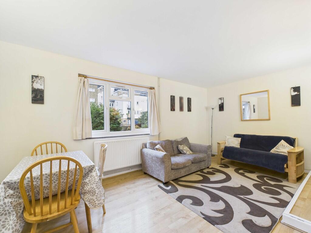 CAM03741G0-PR0138...