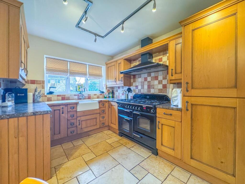 Chichester Close - Image-42.jpg