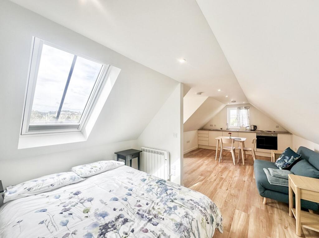 Annex 1 - Bedroom