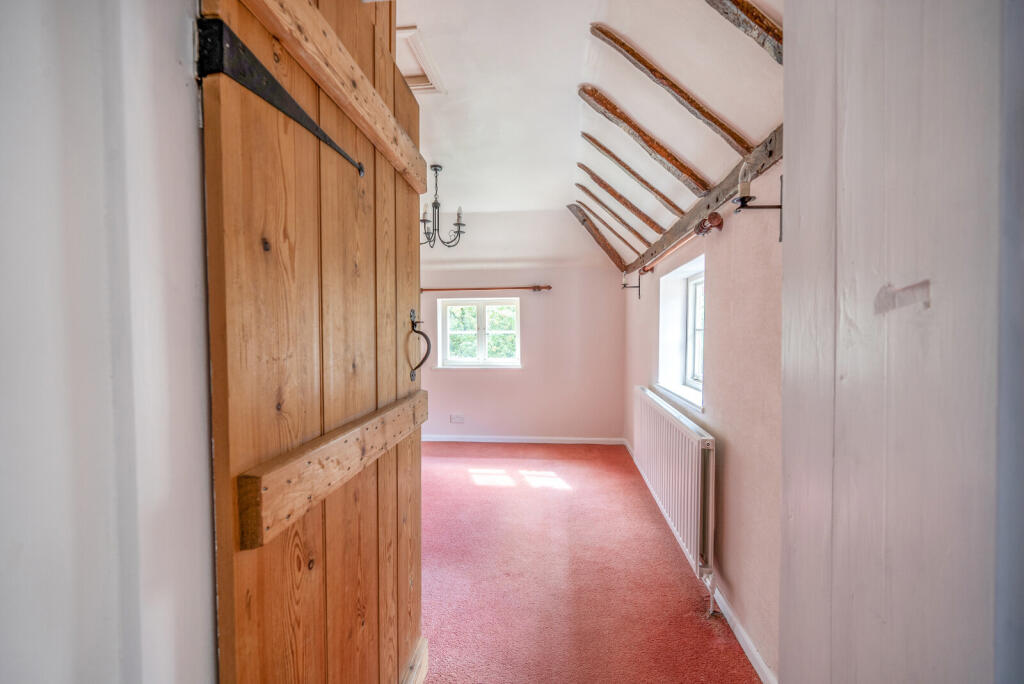 1346937-16-68b181...