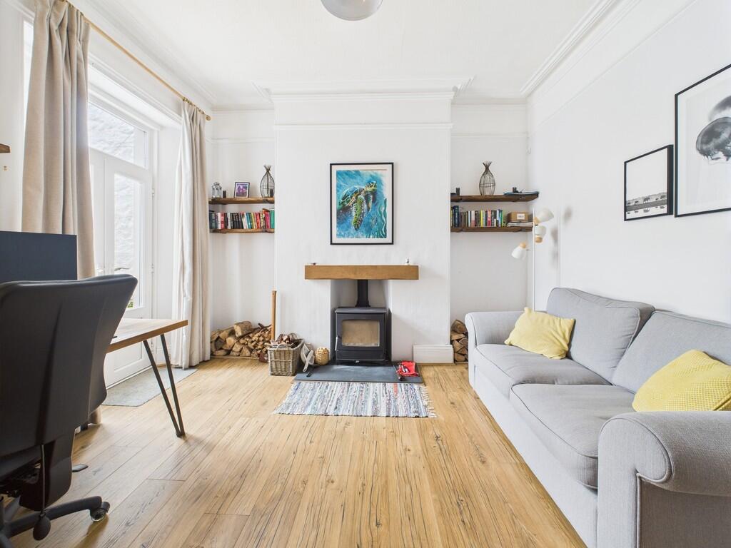 CAM02089G0-PR0541...