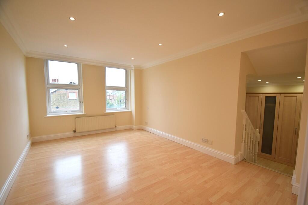 bedroom4