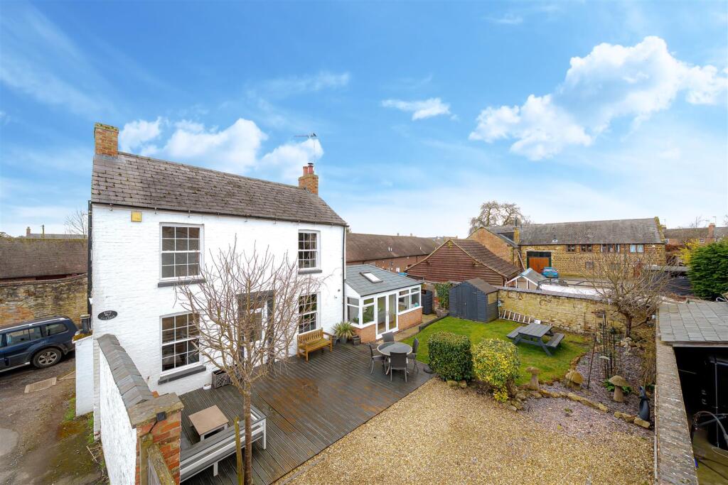 Rose Cottage, Browns Yard, Towcester (6).JPG