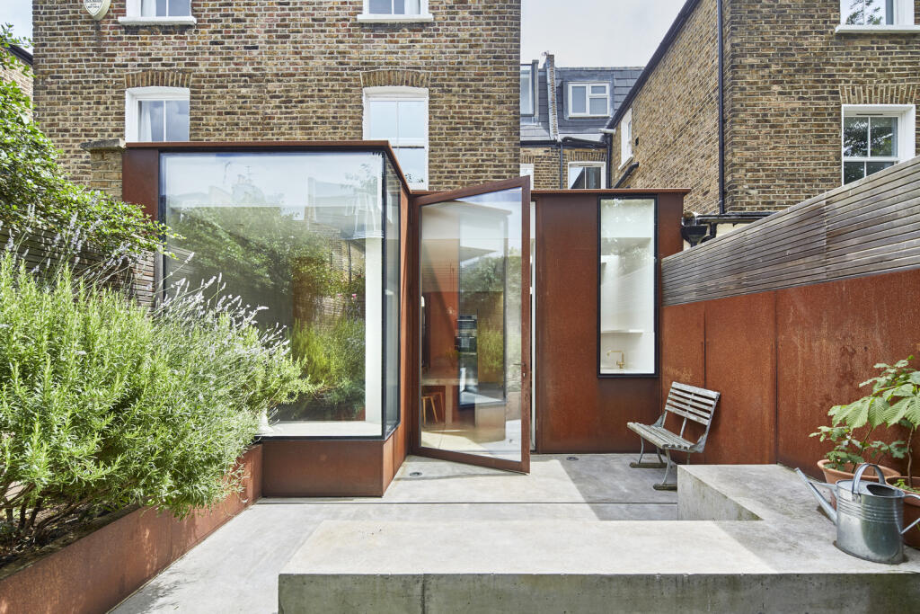 55872 - Ingersoll Road_The Modern House (4).jpg