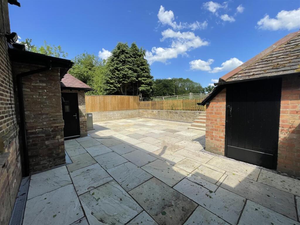 2 Manor Cottages - Rear Garden 1.JPG