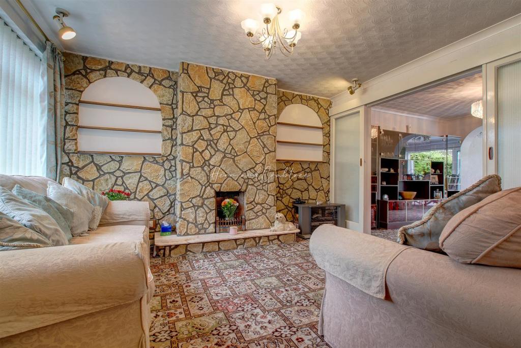 Roundwood, Penylan, HernCrabtree_ (10).jpg