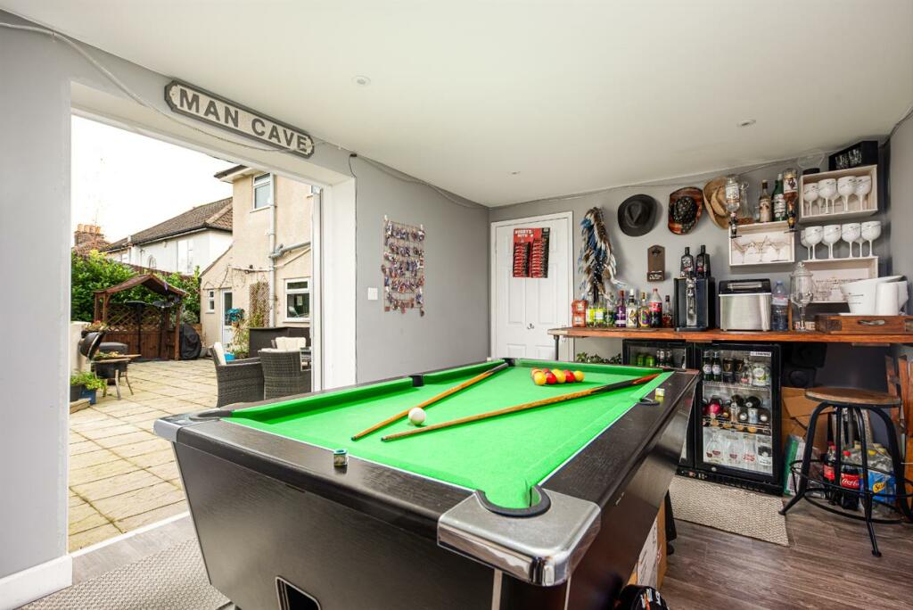 Games_Room - Copy.jpg