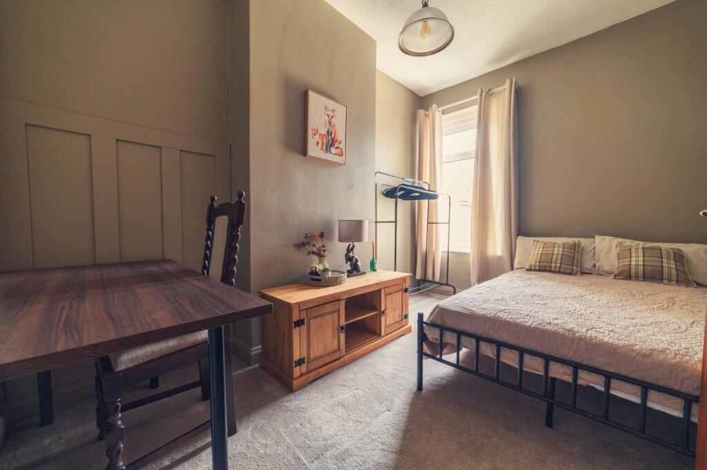 Call 02920 668585 to secure your viewing _19