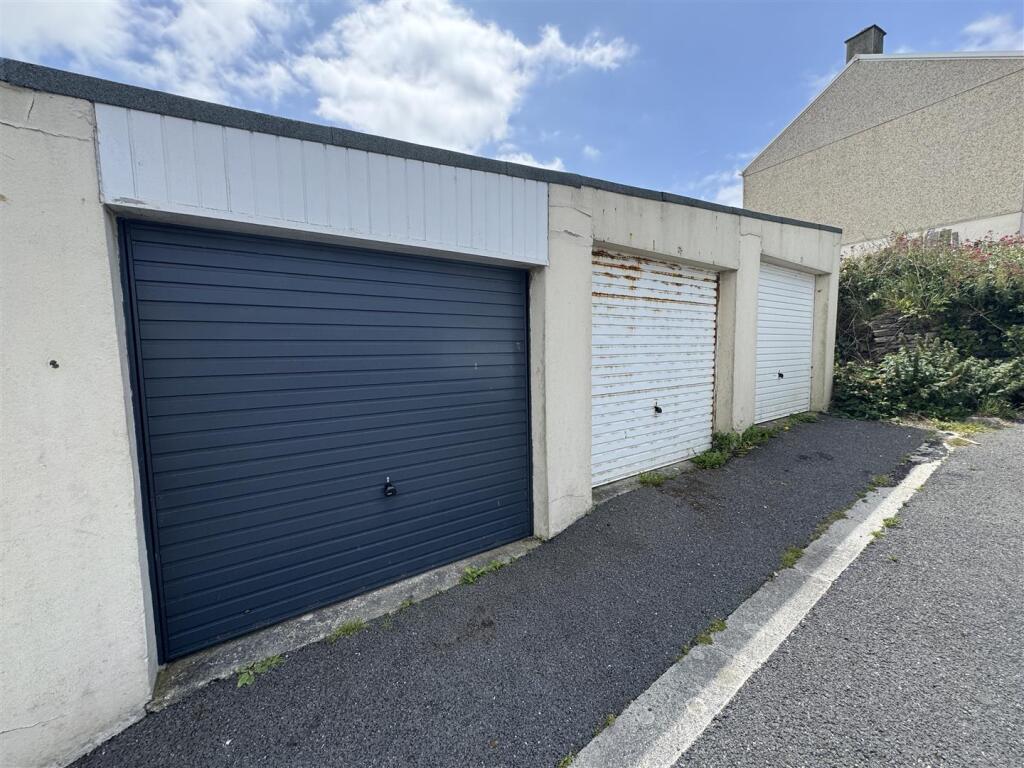 Garage (Enblock)