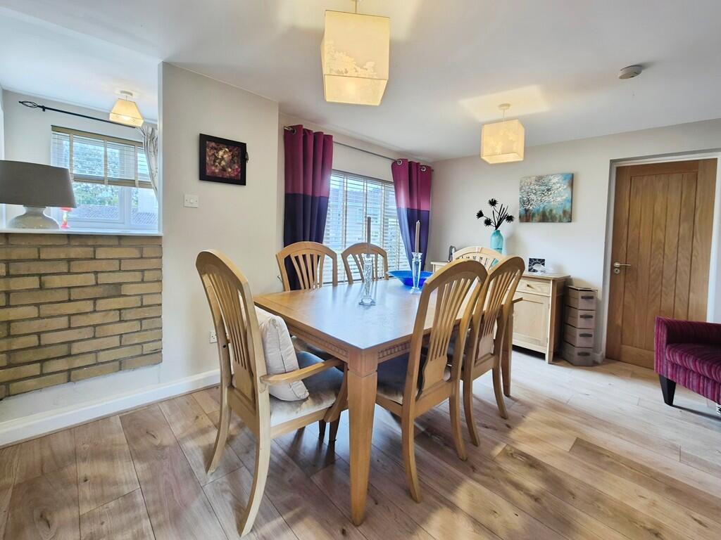 dc3dbe67-10000340...