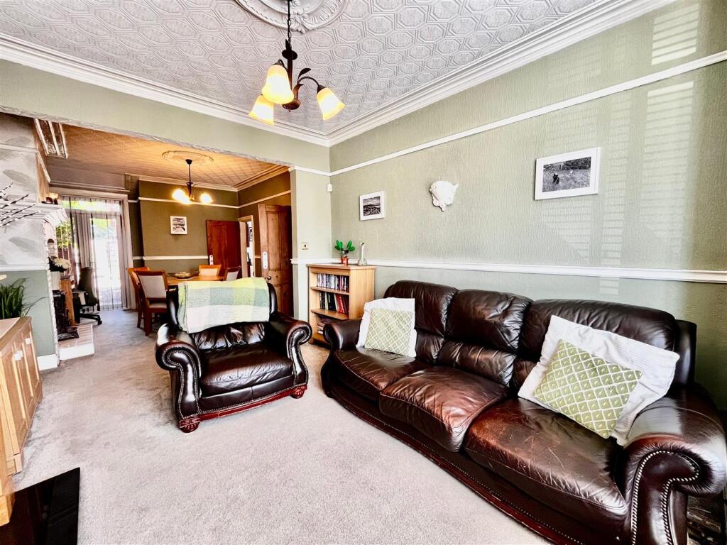 PHOTO-2025-05-17-08-03-43 2.jpg