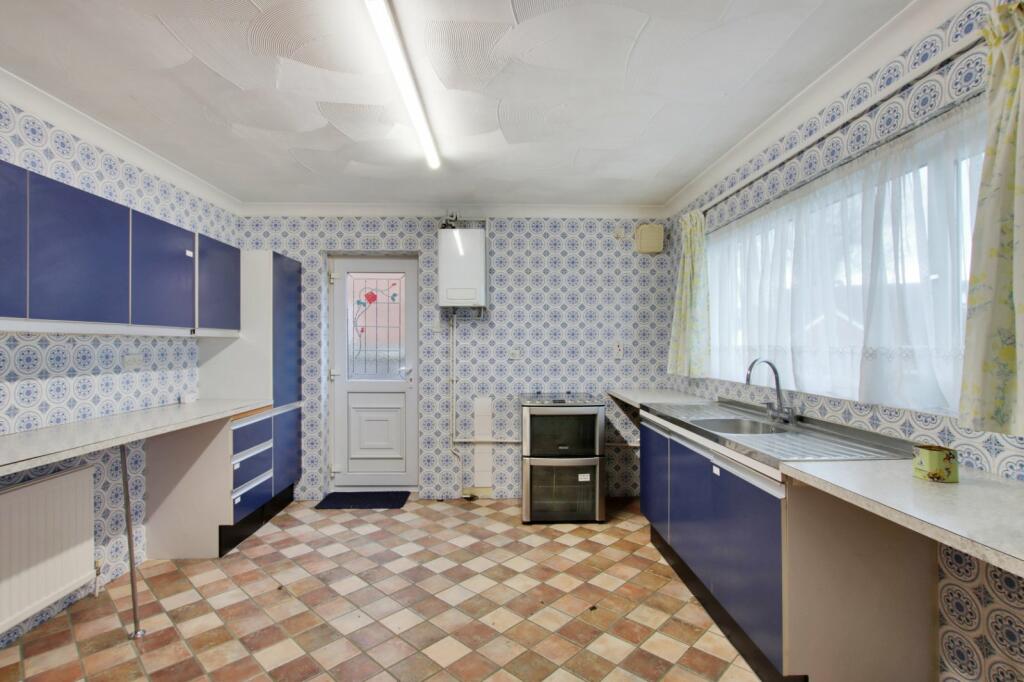 3 - Kitchen