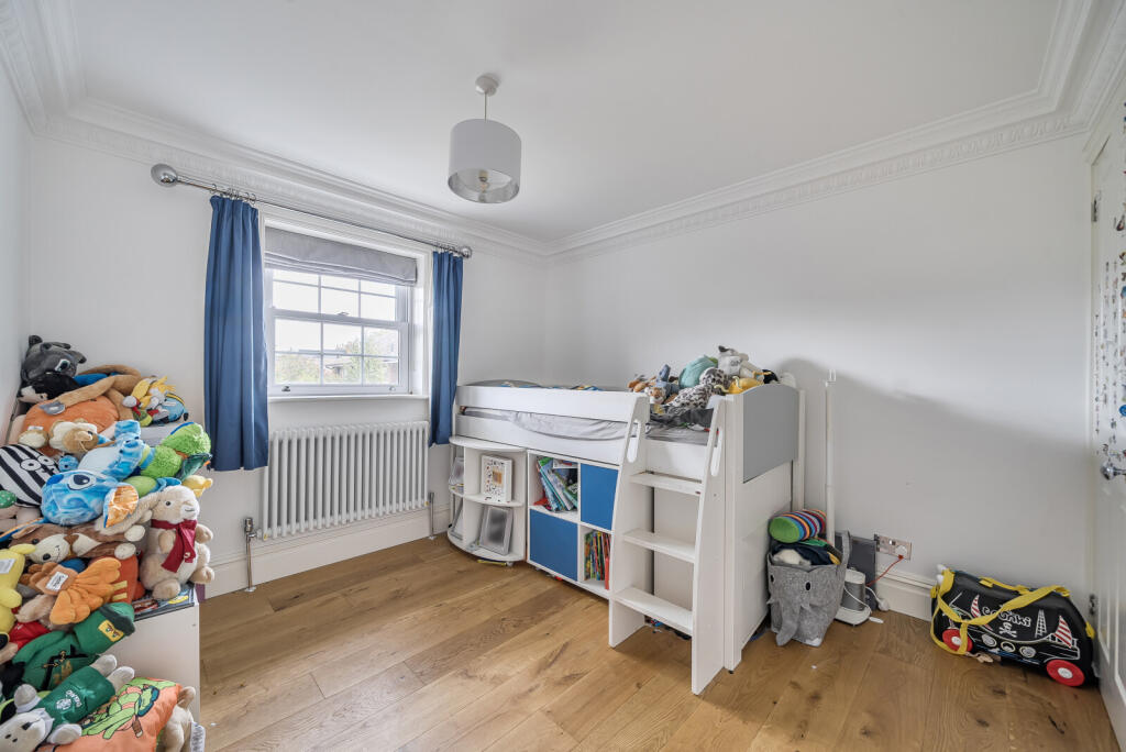 1346553-5-68b57d1...