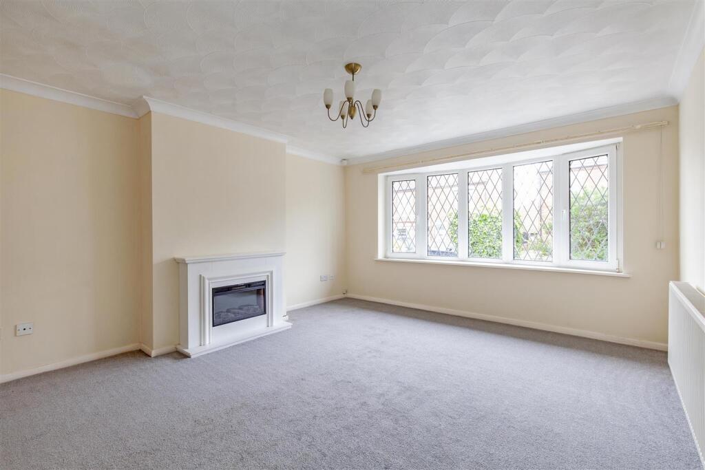 Reception Room-2.jpg