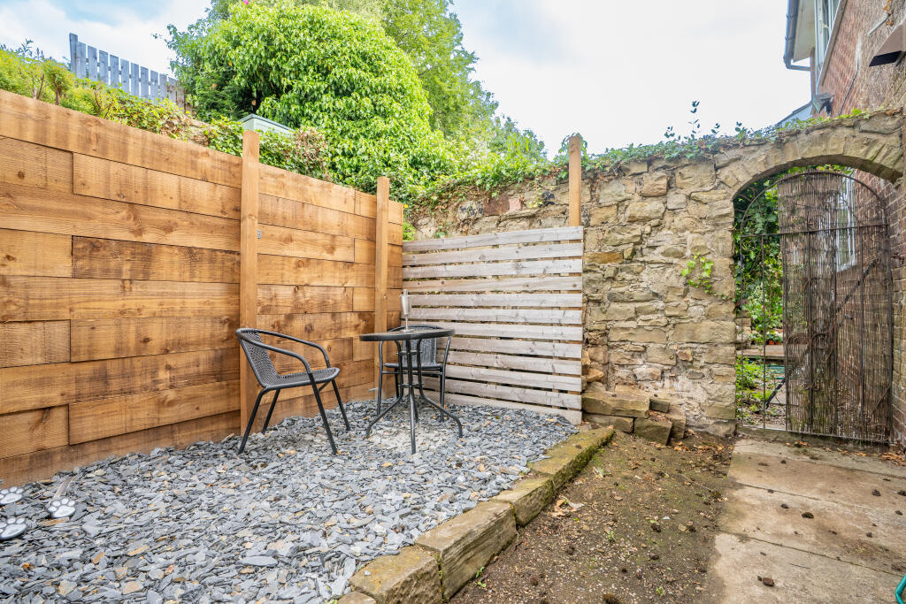 13brackenwoodclose27