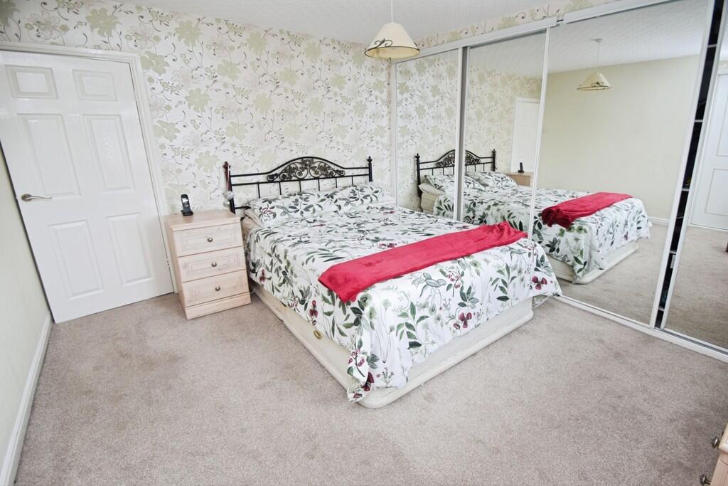 0d6a8998-Bedroom ...