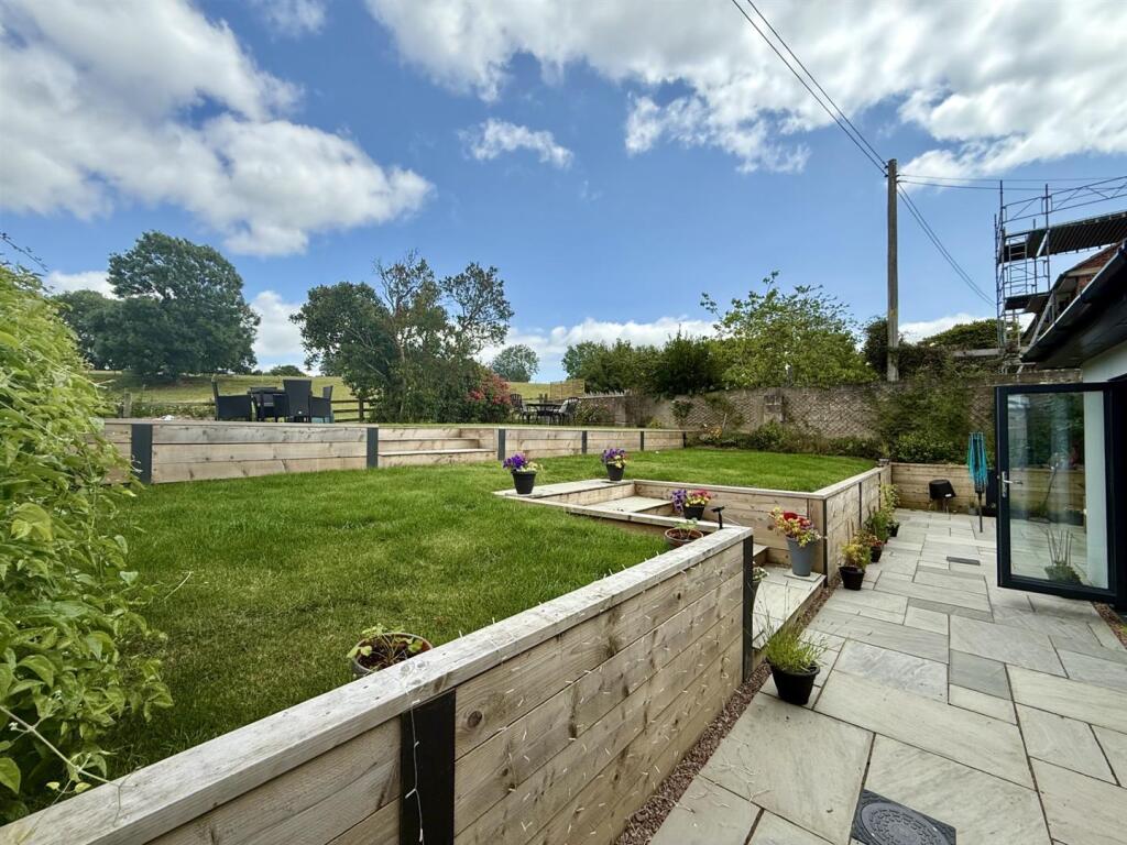 Garden2.jpg