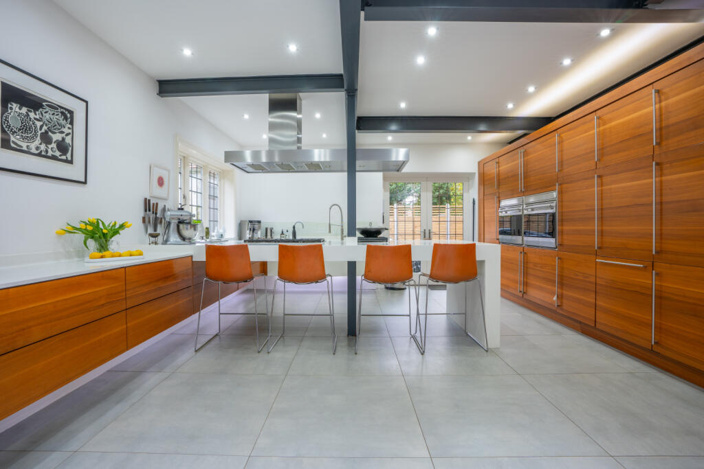 Kitchen 2