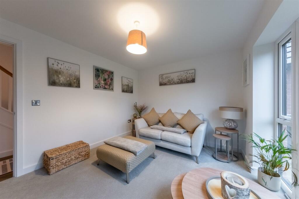 8 Mulberry Avenue-016.jpg