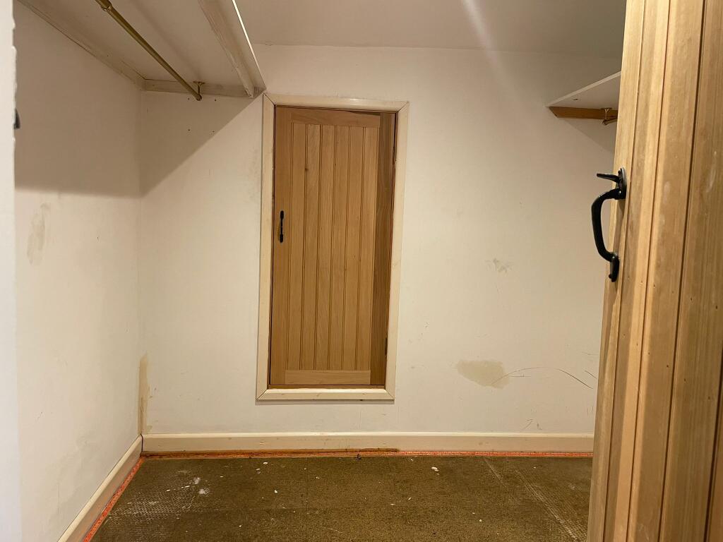 20250807 084048000 IOS 2 T202510301609.jpg