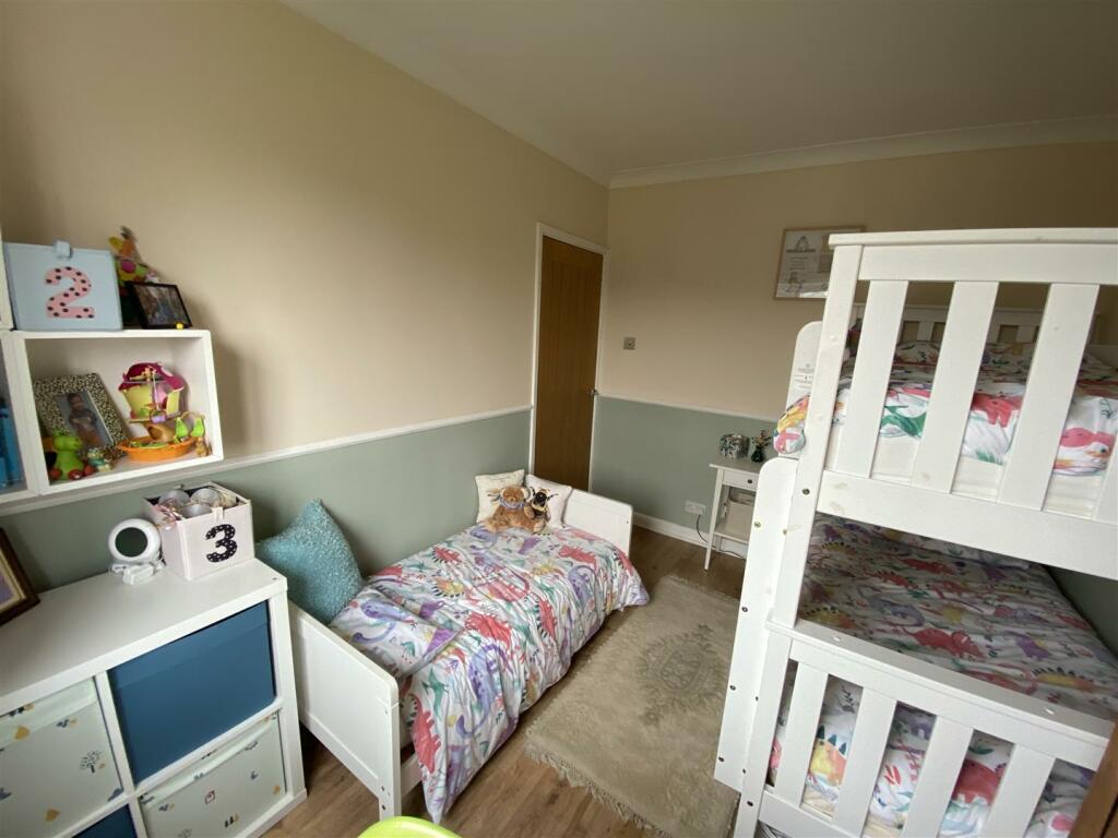 Bedroom no.2 front double: