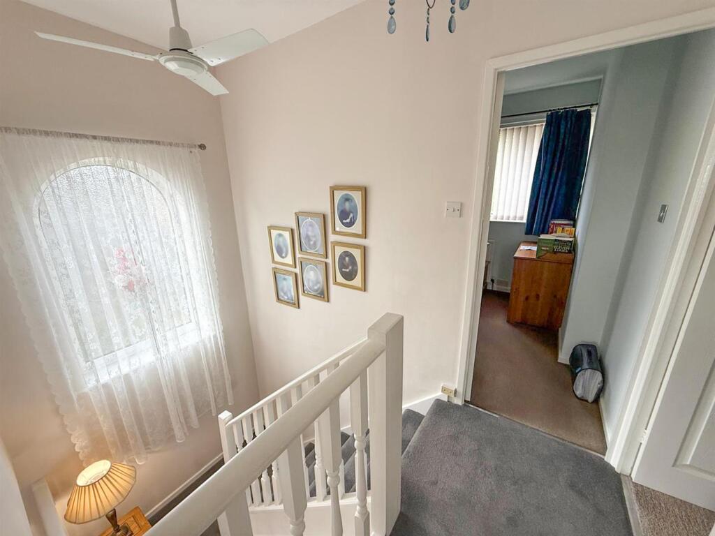 3 Bed Detached, Silsden