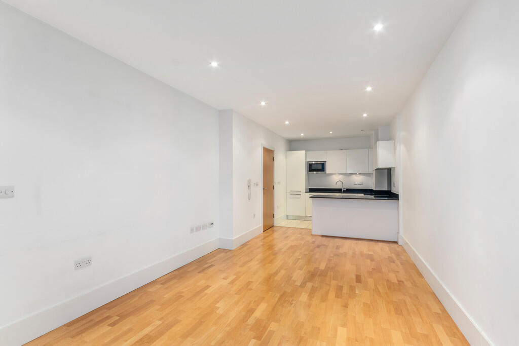 Ensign House, Battersea Reach, SW18