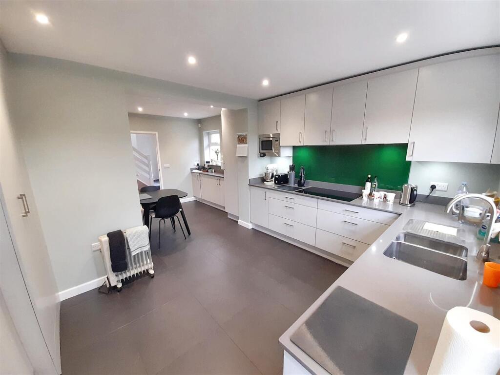 Kitchen dining room new.jpg
