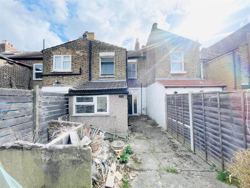 WhatsApp Image 2025-03-12 at 12.31.00.jpeg