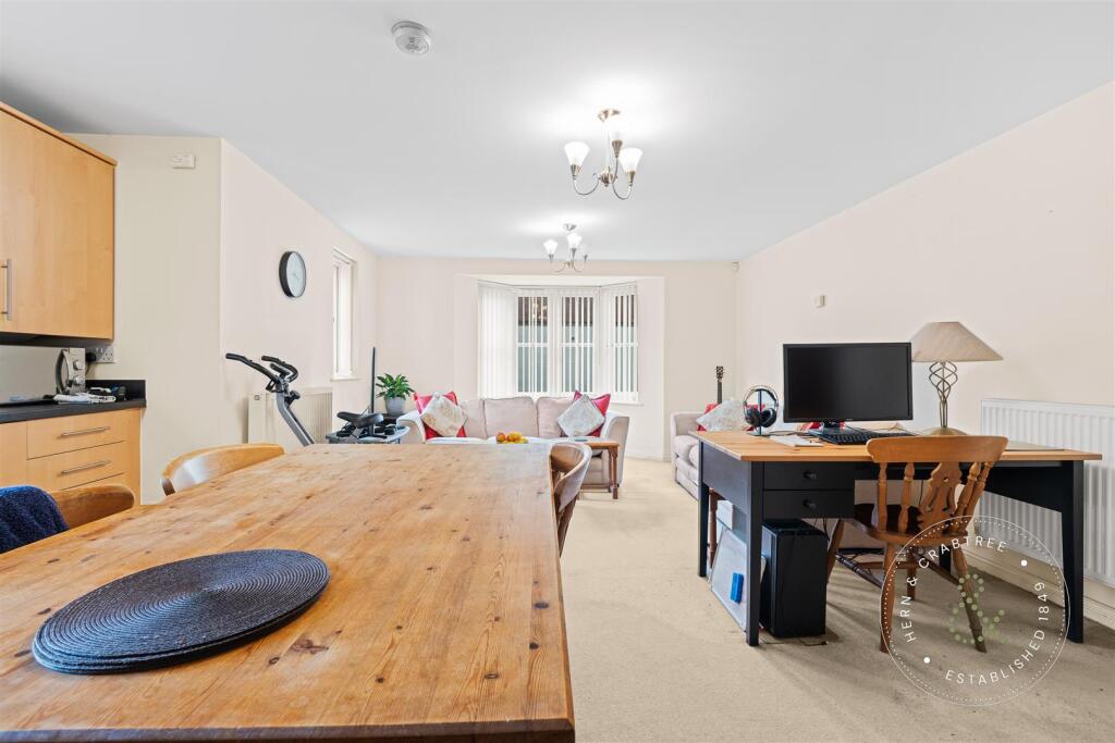 Phoenix Way Heath, Cardiff (6).jpg