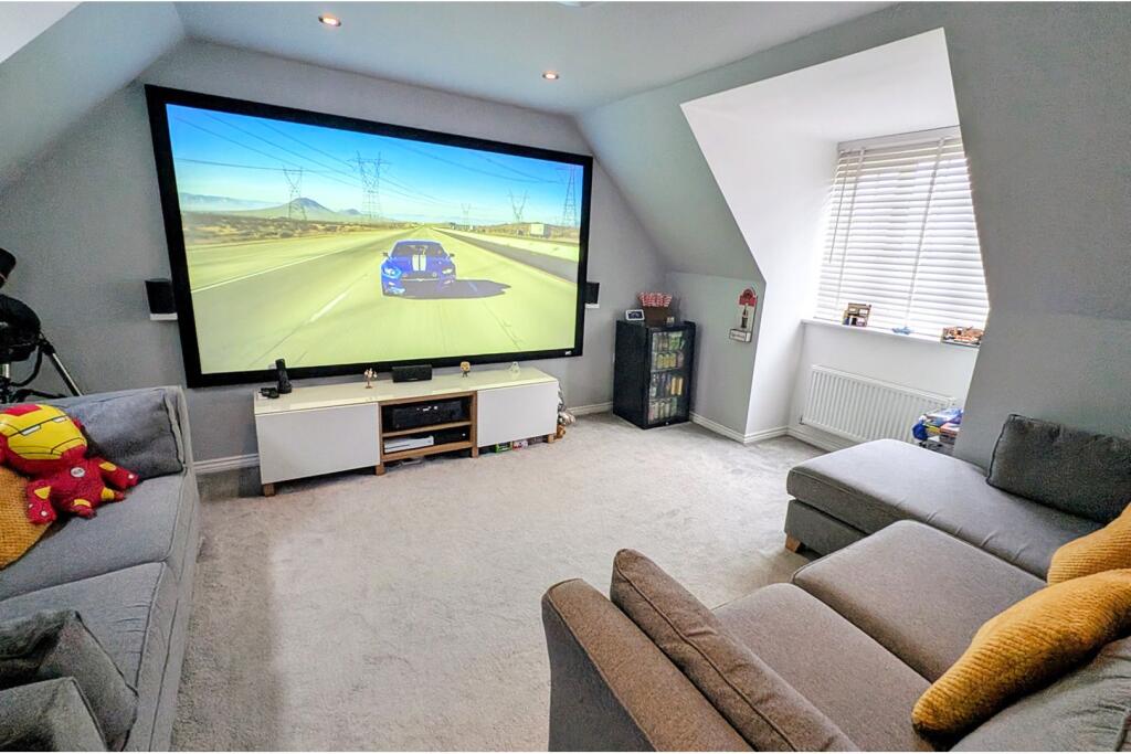 Cinema Room/Bed Five