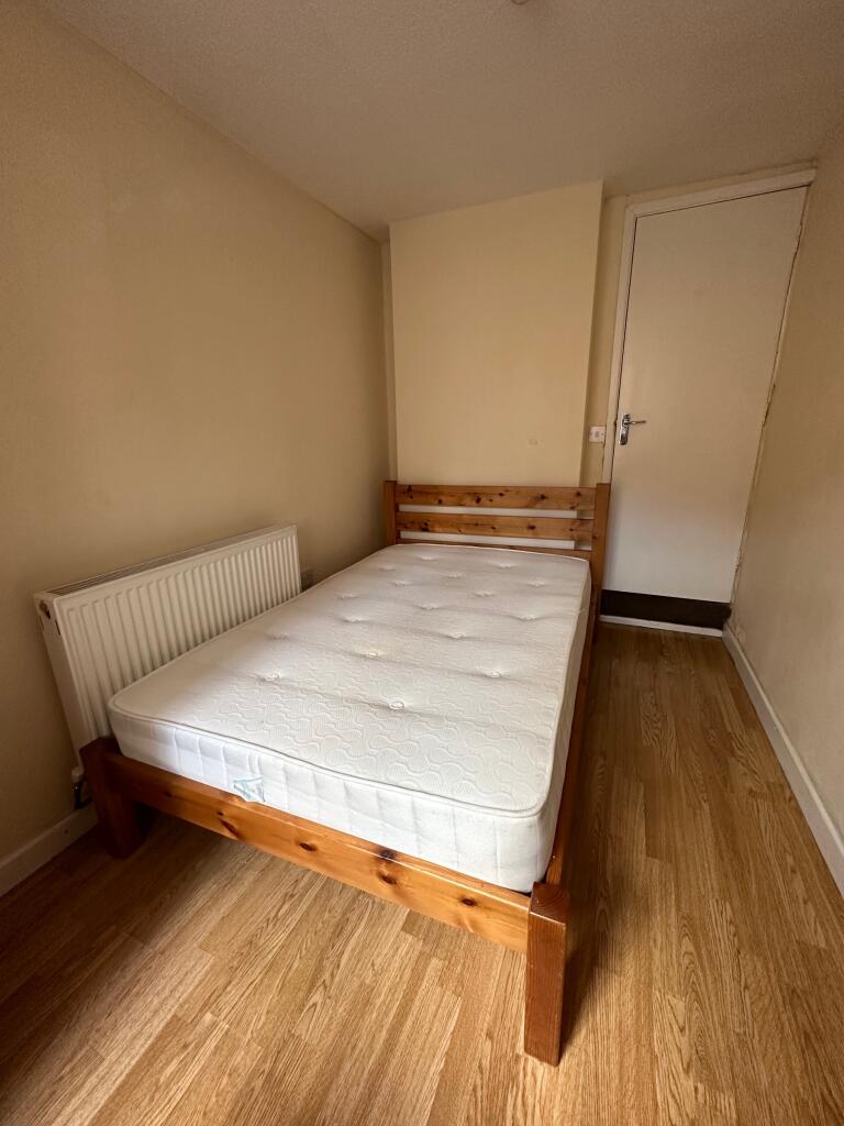 bedroom no 2