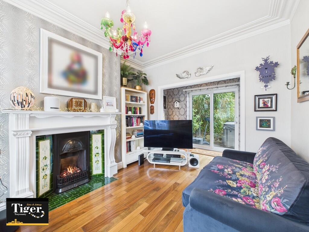 CAM03440G0-PR0277...