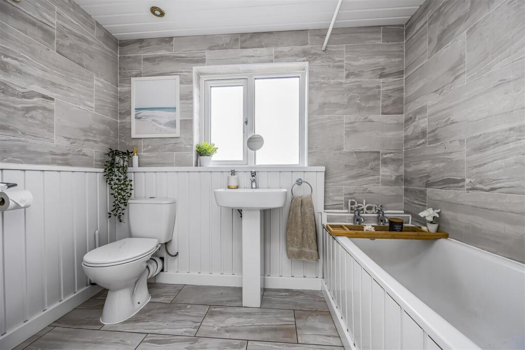 57 Scratchface Lane, Bedhampton-PorticoMarketing-S