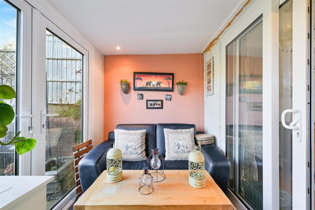 CHIPSTEAD WAY, 196- (9).jpg